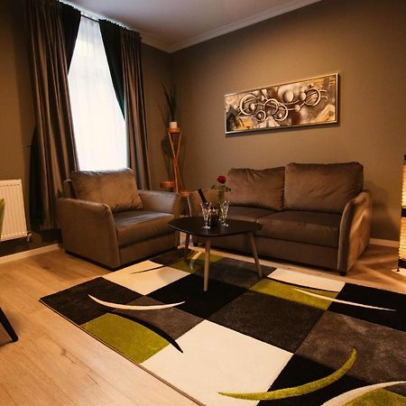 Resita Residence Sauna Apartment 외부 사진